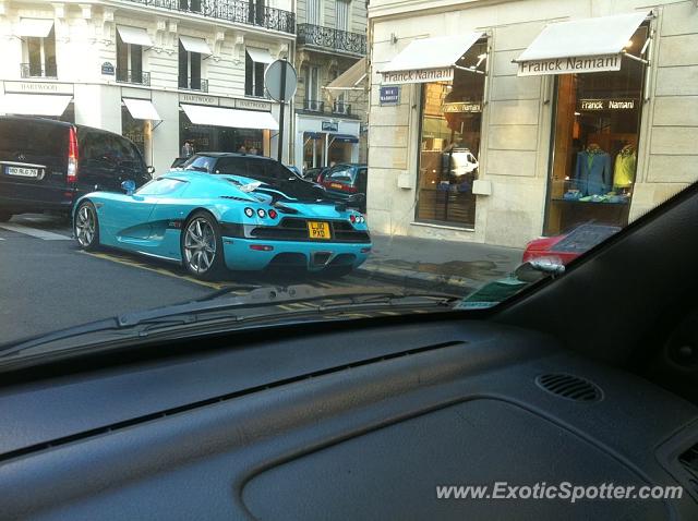 Koenigsegg CCR spotted in Paris, France