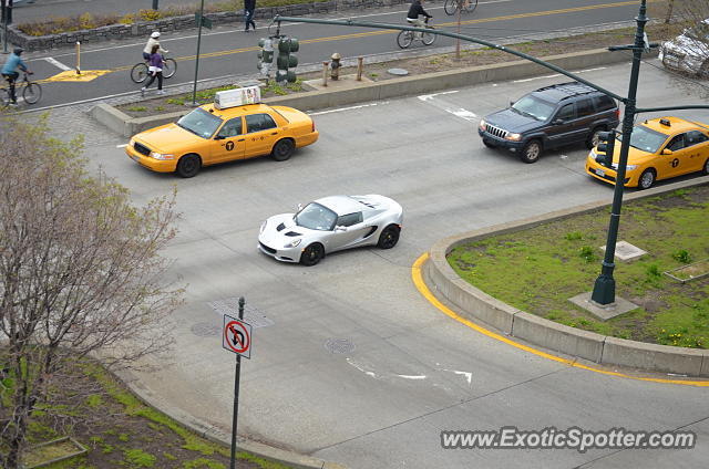 Lotus Exige spotted in Mannhattan, New York