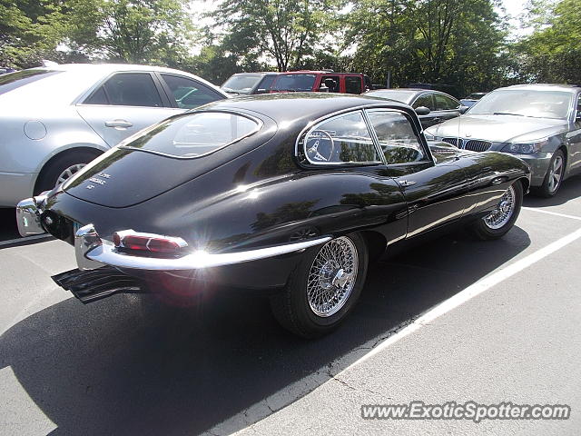 Jaguar E-Type spotted in Cincinnati, Ohio
