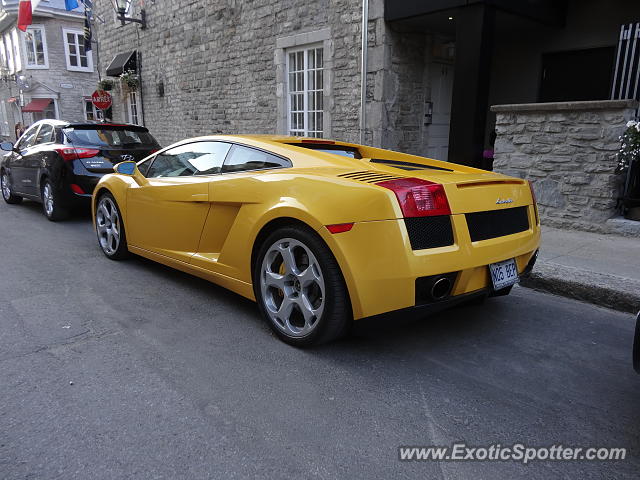 Lamborghini Gallardo spotted in Québec city, Canada