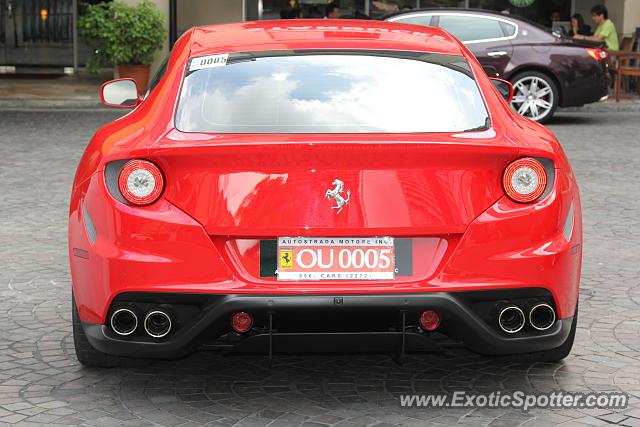 Ferrari FF spotted in Makati, Philippines