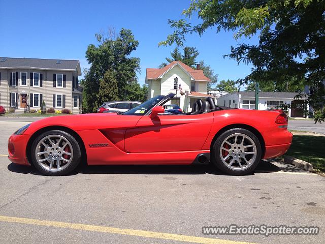 Dodge Viper spotted in Webster, New York