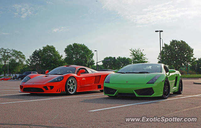 Lamborghini Gallardo spotted in Minneapolis, Minnesota