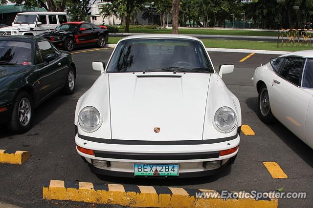 Porsche 911 Turbo spotted in Makati, Philippines