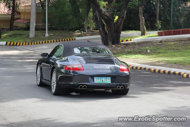 Porsche 911 spotted in Makati, Philippines