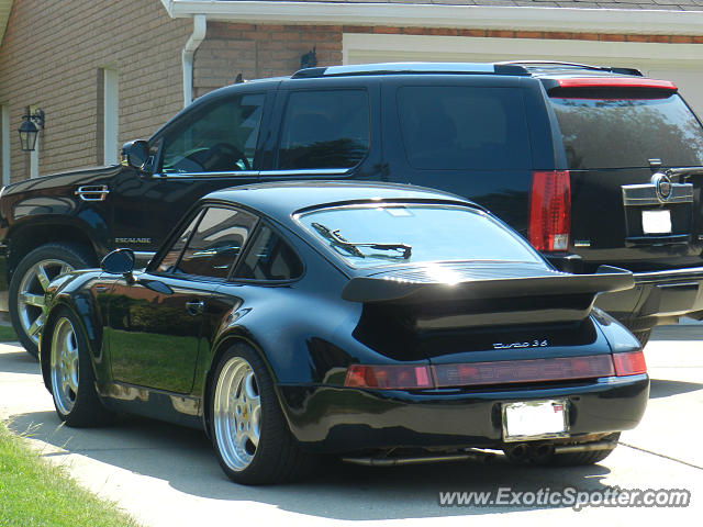 Porsche 911 Turbo spotted in Windsor, Ontario, Canada