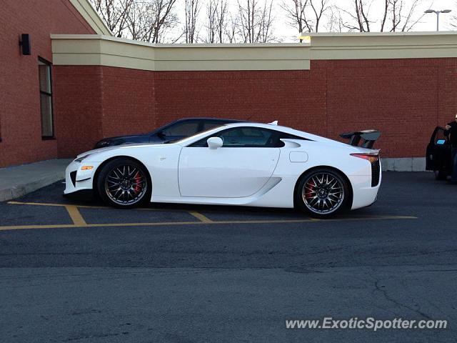 Lexus LFA spotted in Montreal, Quebec, Canada