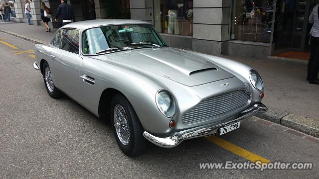 Aston Martin DB5 spotted in Zurich, Switzerland