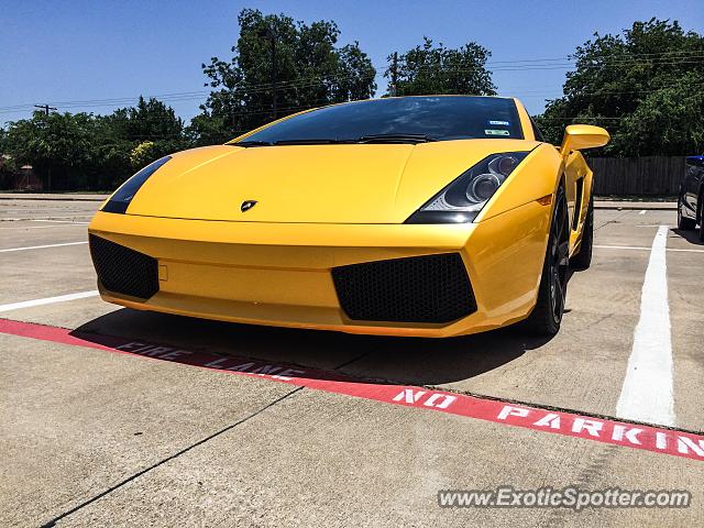 Lamborghini Gallardo spotted in Dallas, Texas