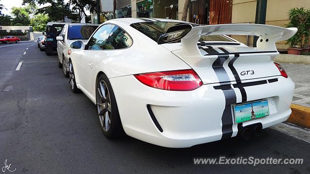 Porsche 911 GT3 spotted in Taguig City, Philippines