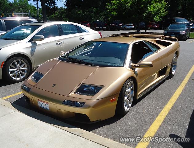 Lamborghini Diablo spotted in Beachwood, Ohio