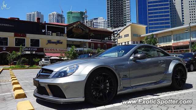 Mercedes SL 65 AMG spotted in Taguig City, Philippines