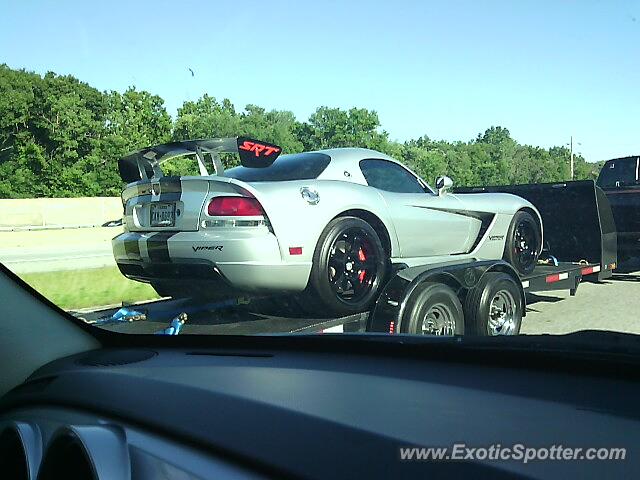 Dodge Viper spotted in Mentor, Ohio