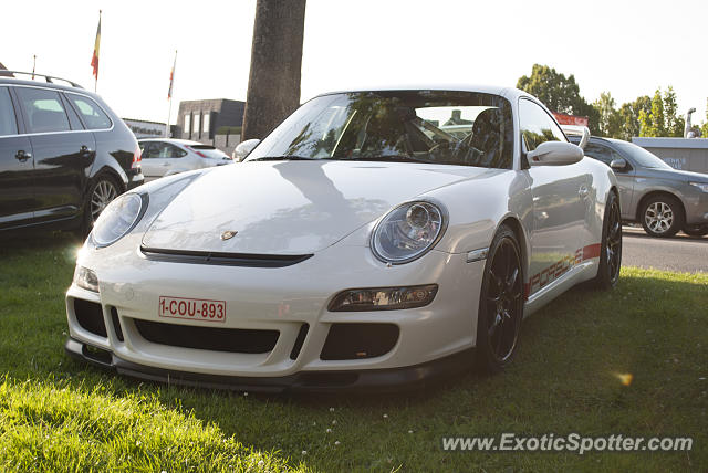 Porsche 911 GT3 spotted in Philippine, Netherlands
