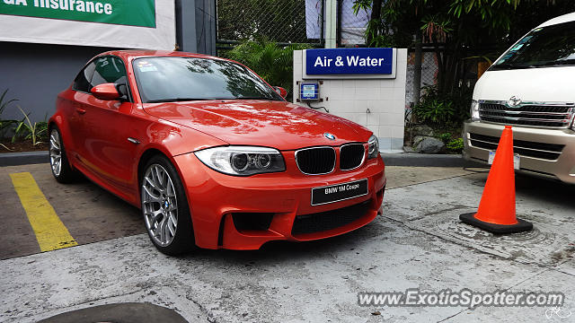 BMW 1M spotted in Makati City, Philippines