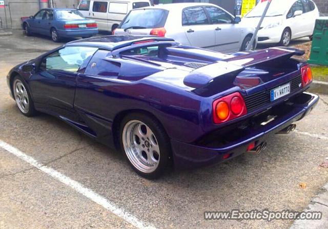 Lamborghini Diablo spotted in Melbourne, Australia