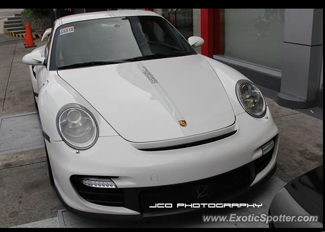 Porsche 911 GT2 spotted in Makati City, Philippines