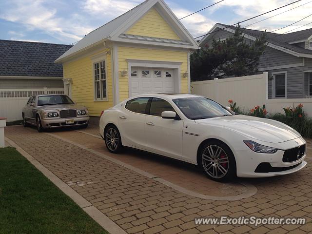 Bentley Arnage spotted in Belmar, New Jersey