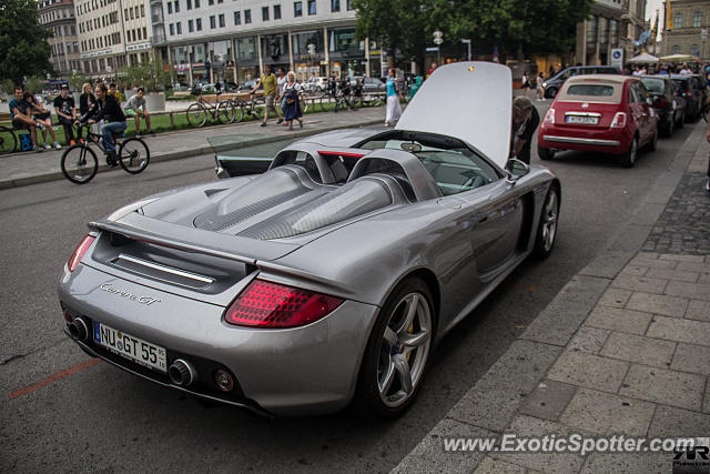 Porsche Carrera GT spotted in Munich, Germany