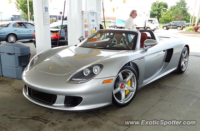 Porsche Carrera GT spotted in Beachwood, Ohio