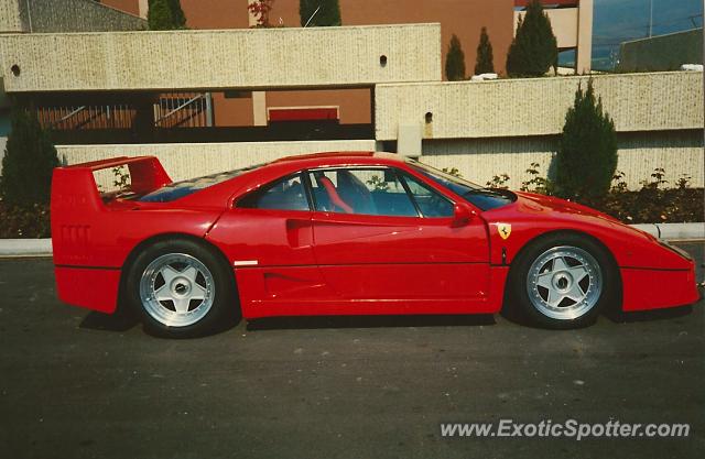 Ferrari F40 spotted in Zurich, Switzerland