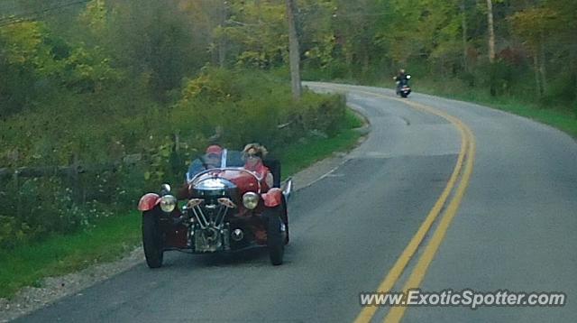 Morgan Aero 8 spotted in Chagrin Falls, Ohio