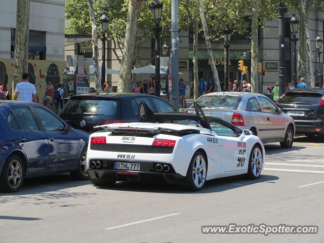 Lamborghini Gallardo spotted in Barcelona, Spain