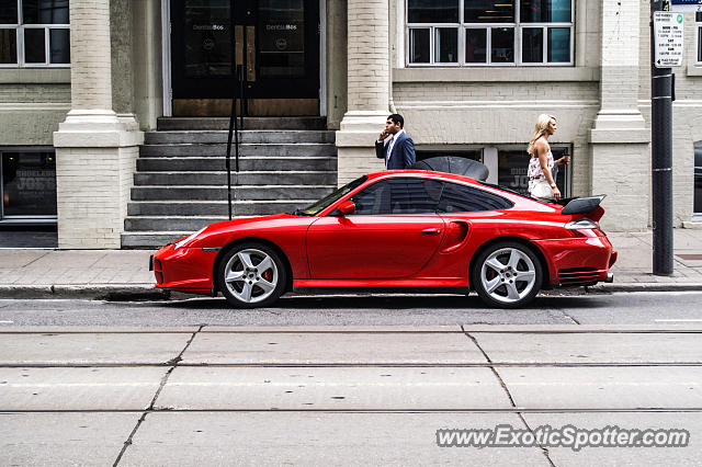Porsche 911 GT2 spotted in Toronto, Canada