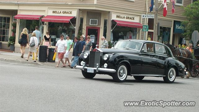 Rolls Royce Silver Cloud spotted in NOTL,On, Canada