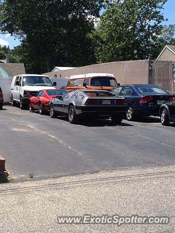DeLorean DMC-12 spotted in Brick, New Jersey