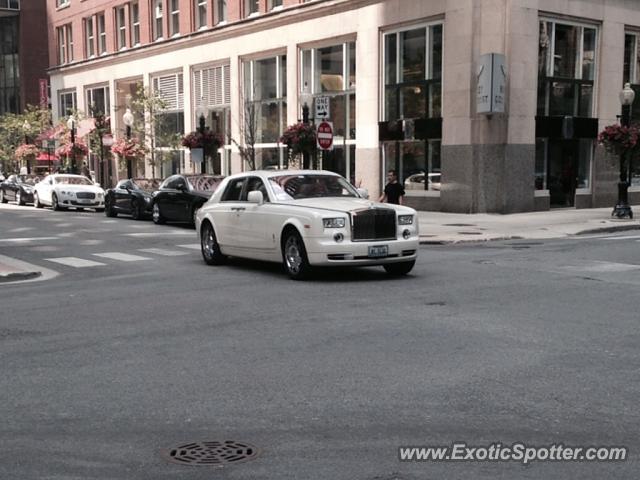 Rolls Royce Phantom spotted in Chicago, Illinois