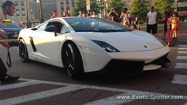 Lamborghini Gallardo spotted in Washington DC, Virginia