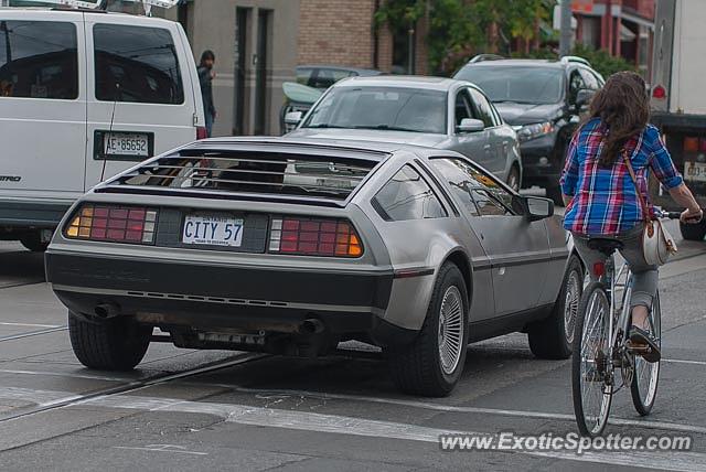 DeLorean DMC-12 spotted in Toronto, Canada