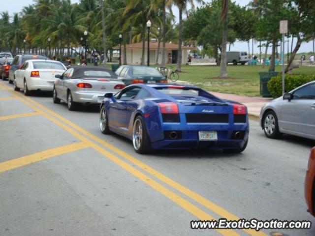 Lamborghini Gallardo spotted in South beach, Miami, Florida