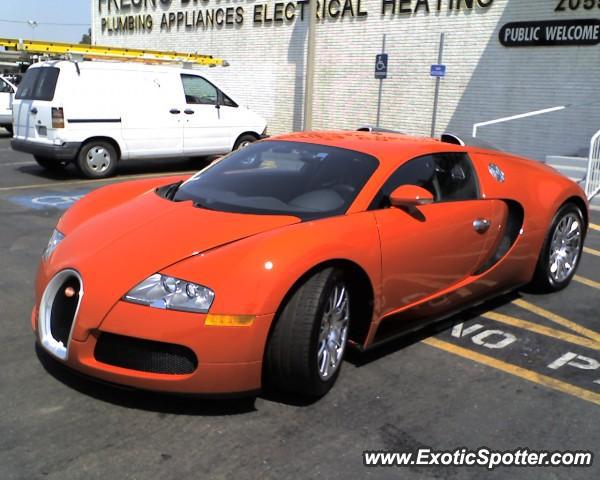 Bugatti Veyron spotted in Fresno, California