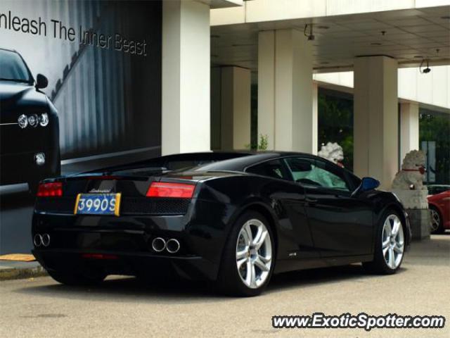 Lamborghini Gallardo spotted in Singapore, Singapore