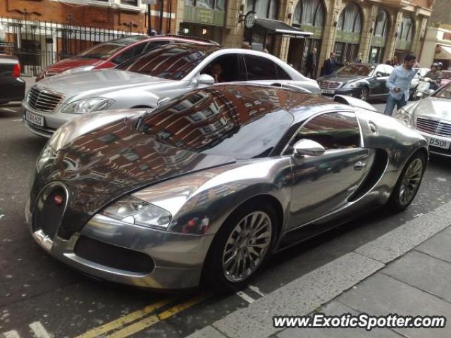 Bugatti Veyron spotted in London, United Kingdom