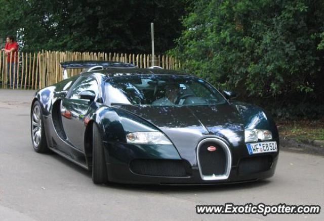 Bugatti Veyron spotted in LIverpool, United Kingdom