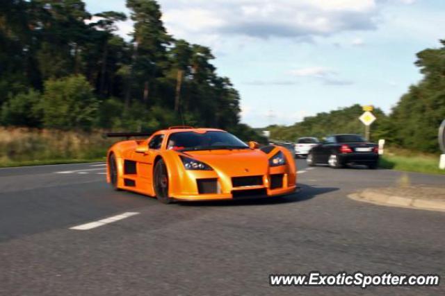 Gumpert Apollo spotted in Lüneburg, Germany