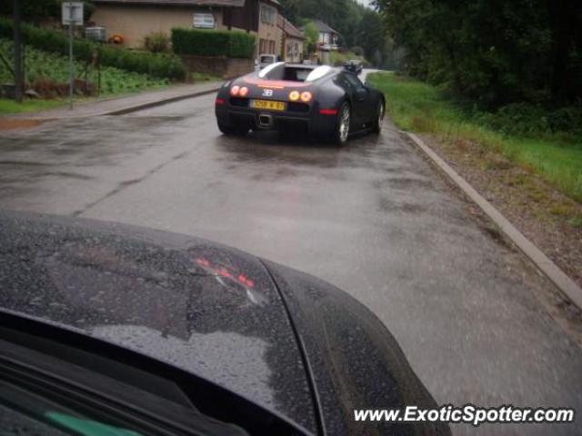 Bugatti Veyron spotted in Donon, France