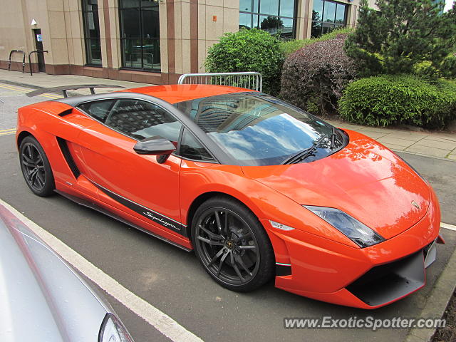 Lamborghini Gallardo spotted in Glasgow, United Kingdom