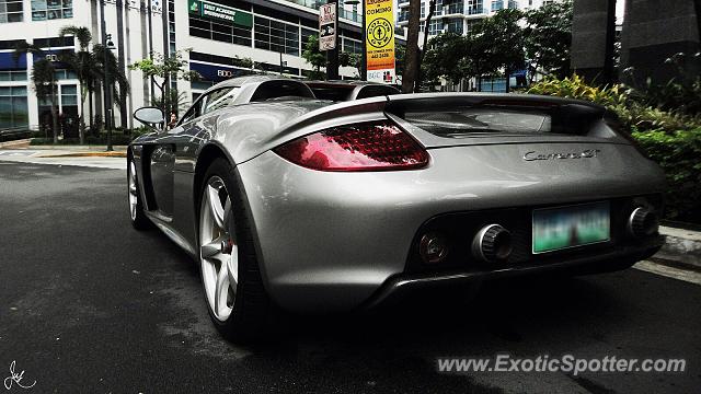 Porsche Carrera GT spotted in Taguig City, Philippines