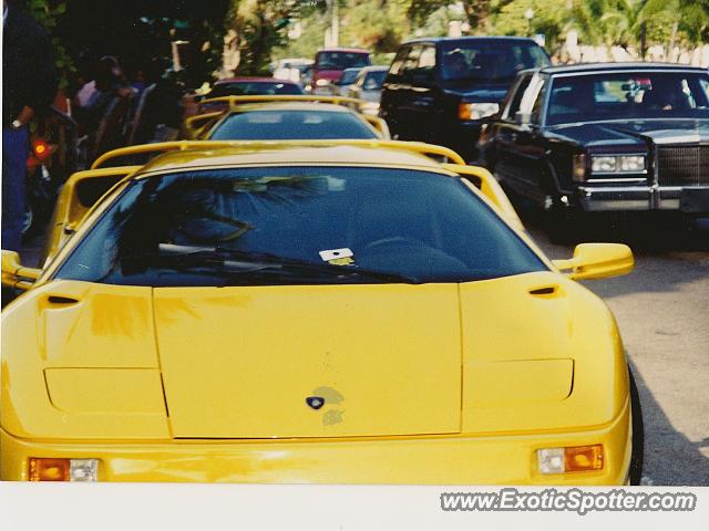 Lamborghini Diablo spotted in Miami Beach, Florida