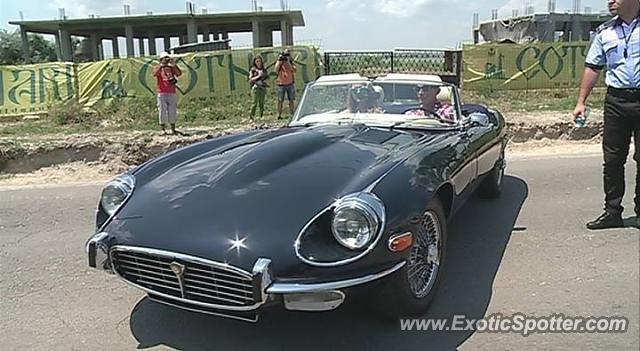 Jaguar E-Type spotted in Constanta, Romania