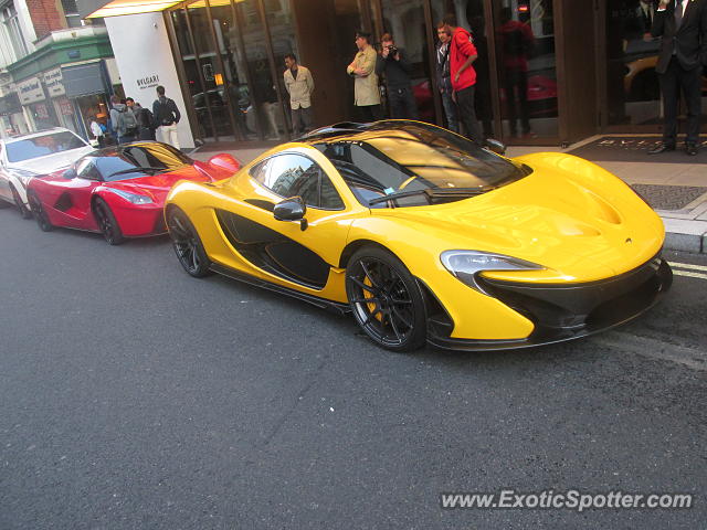 Ferrari LaFerrari spotted in London, United Kingdom