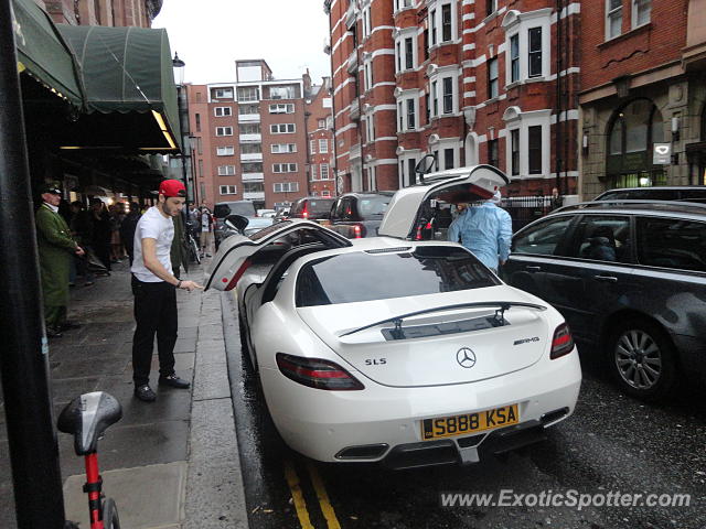 Mercedes SLS AMG spotted in London, United Kingdom