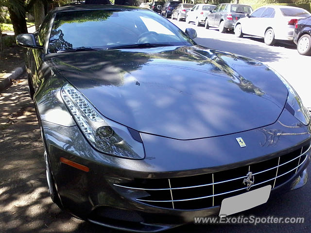 Ferrari FF spotted in São Paulo, Brazil