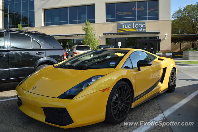 Lamborghini Gallardo spotted in Dallas, Texas on 07/13/2014