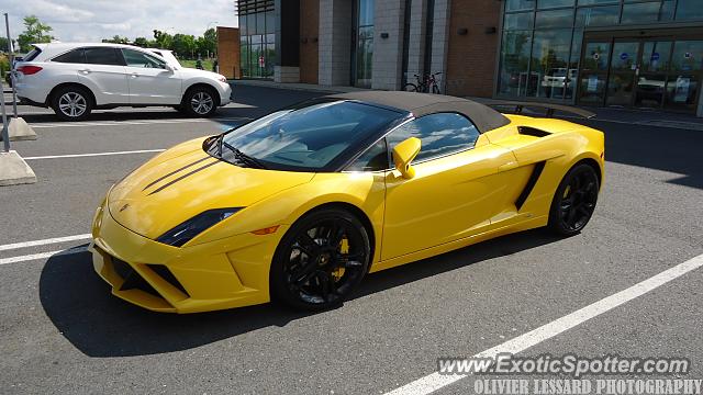 Lamborghini Gallardo spotted in Boucherville, Canada