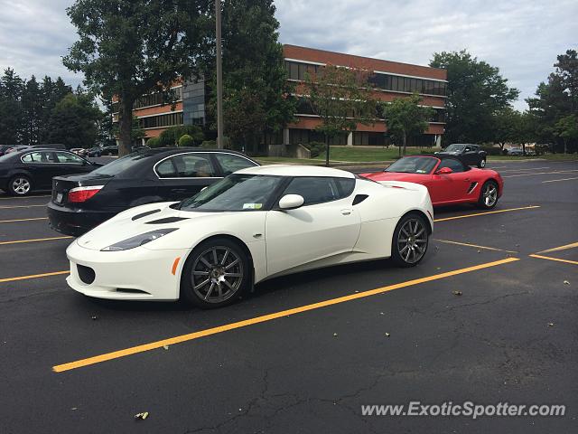 Lotus Evora spotted in Amherst, New York